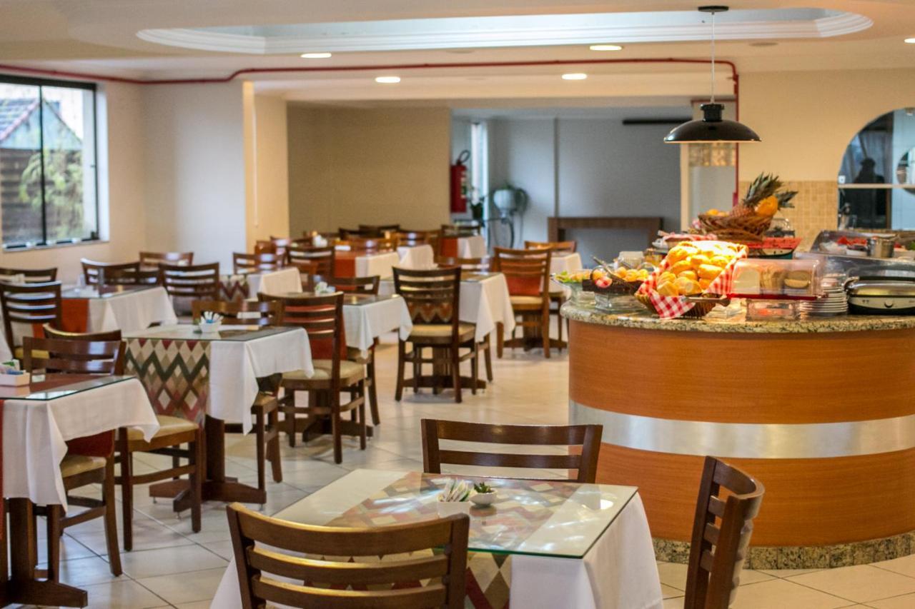 Hotel Ferraz Pouso Alegre Buitenkant foto