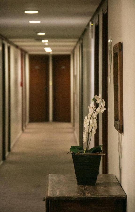 Hotel Ferraz Pouso Alegre Buitenkant foto